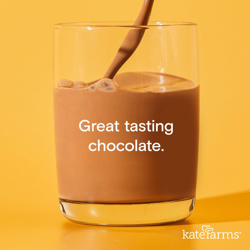 KATE FARMS lateral con información nutricional clara y aporte calórico