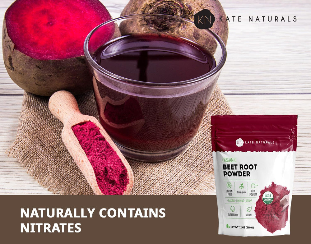 Batido rosa preparado con polvo de remolacha Kate Naturals que aporta color y nutrientes