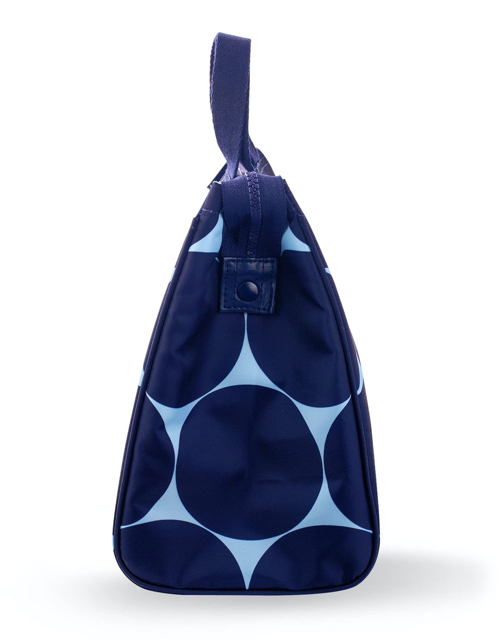 kate spade new york bolsa abierta con fiambrera y bebida mostrando capacidad práctica