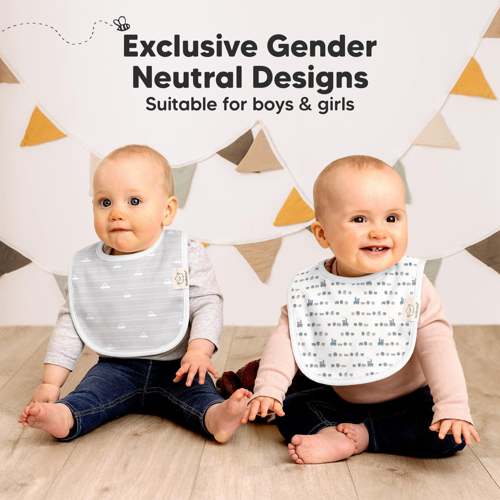 KeaBabies bebé usando babero absorbente durante la alimentación