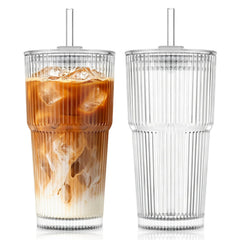 KEMORELA vaso acanalado frontal mostrando diseño elegante y agarre seguro