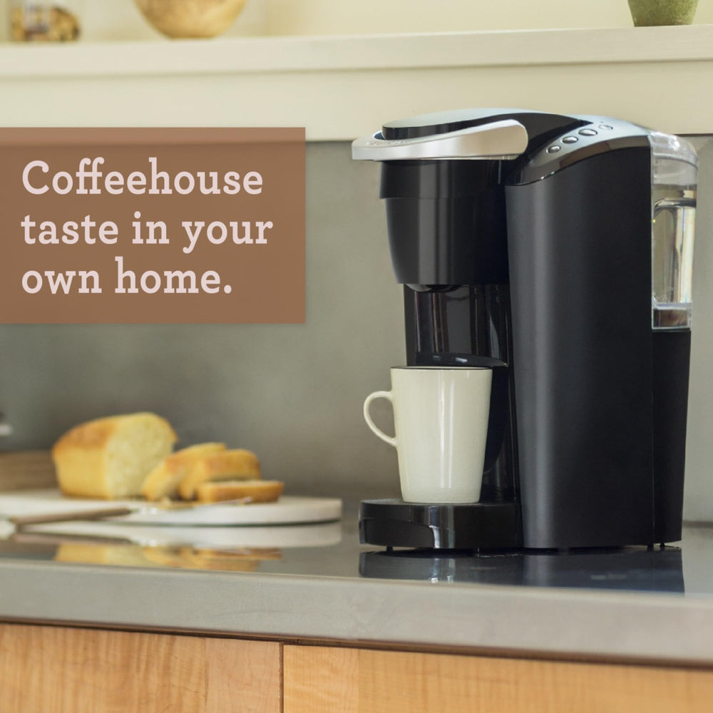 Keurig K-Compact detalle del acabado exterior resistente y elegante