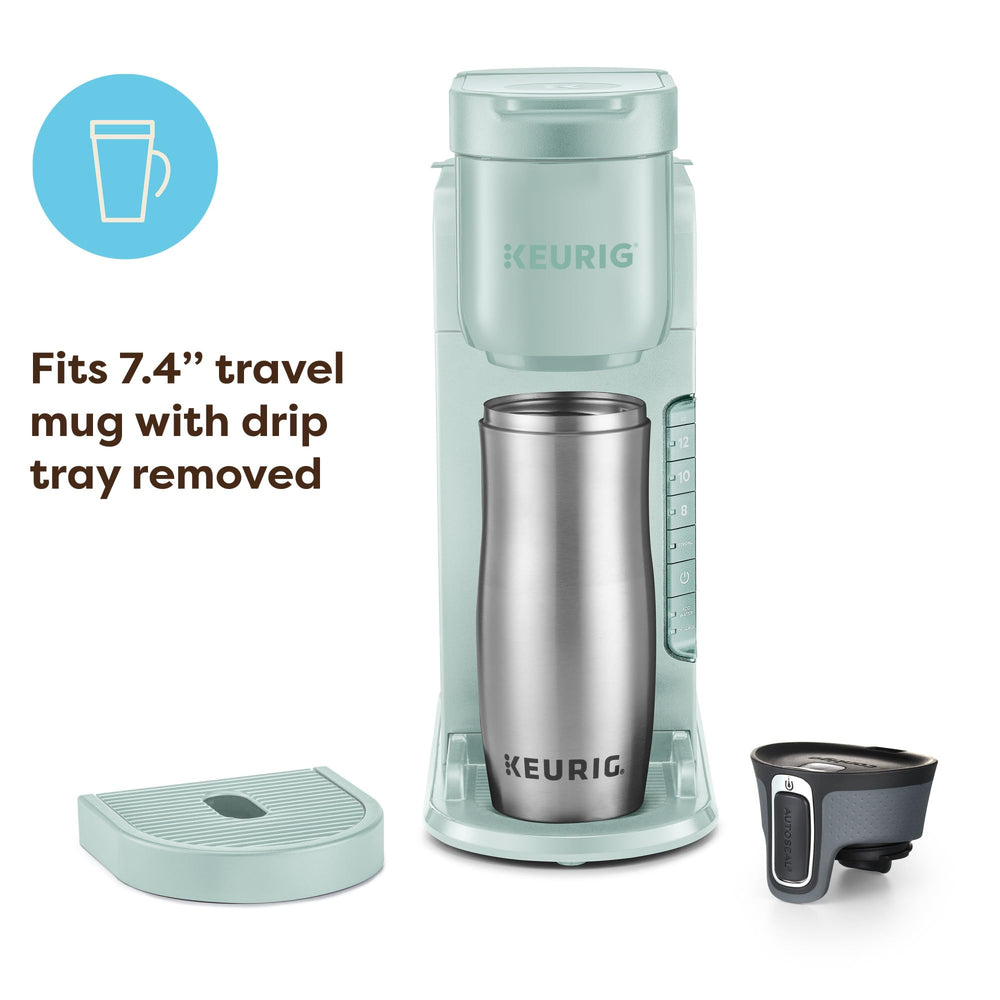 Keurig K-Express bandeja extraíble acomodando taza de viaje alta fácilmente