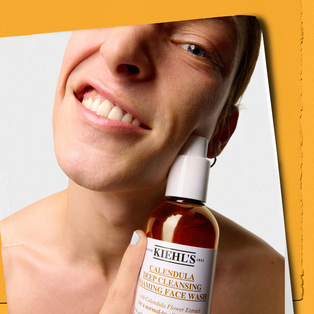 Kiehl's junto a objetos para comparar tamaño y uso doméstico