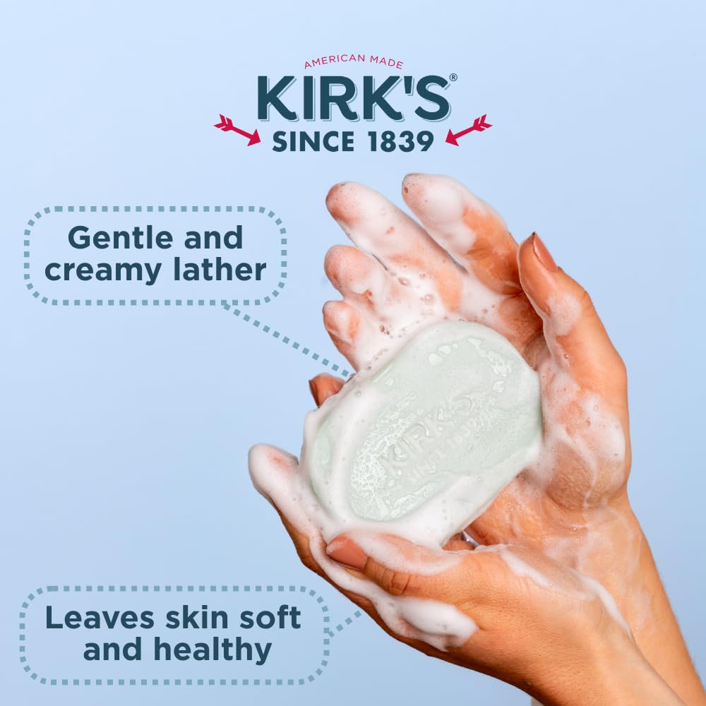 Kirk's barra junto a hojas de aloe que ilustra hidratación natural