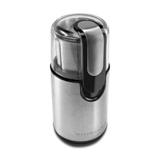 KitchenAid detalle de cuchilla de acero inoxidable, eficacia y durabilidad