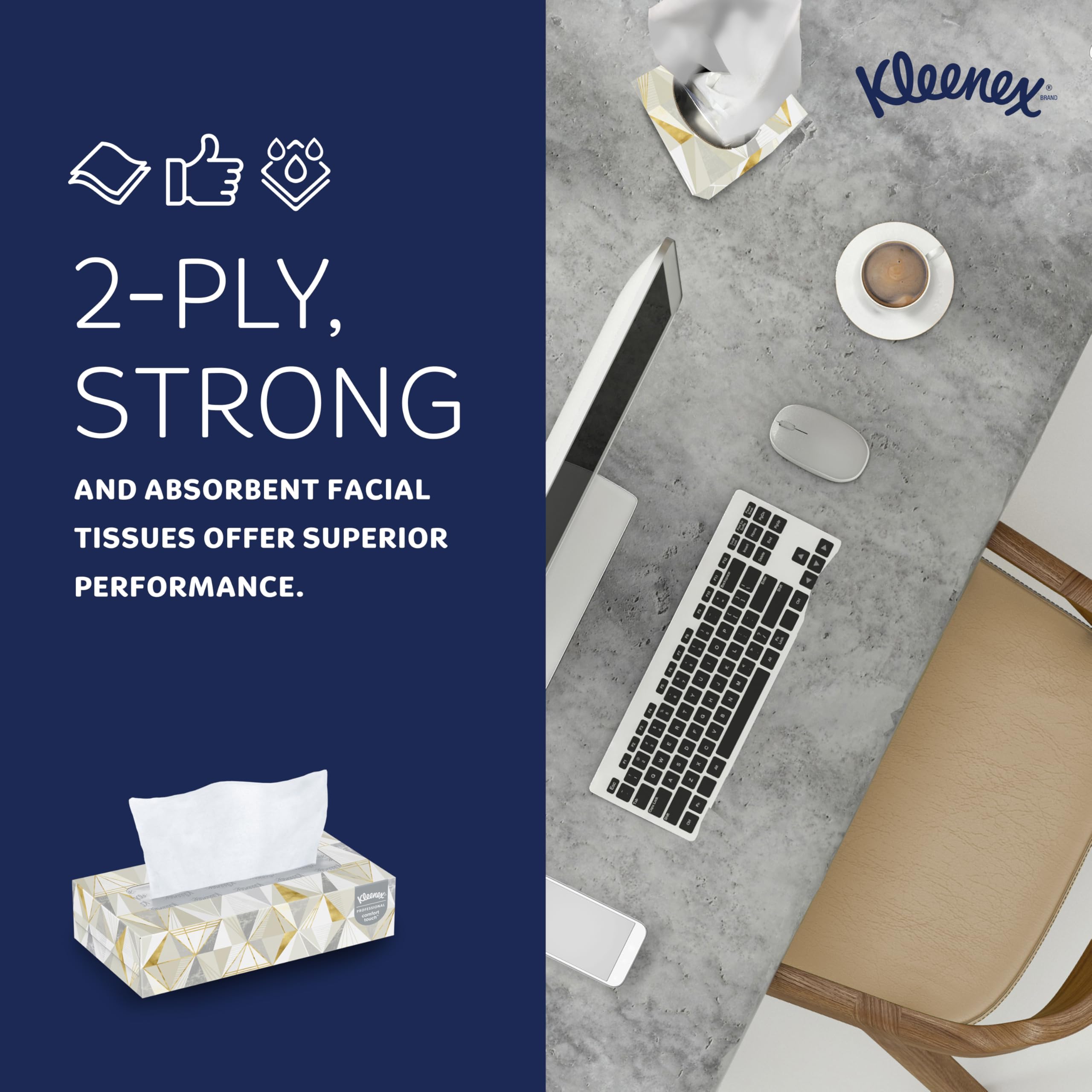 Kleenex pañuelo en mano mostrando tamaño y absorbencia práctica