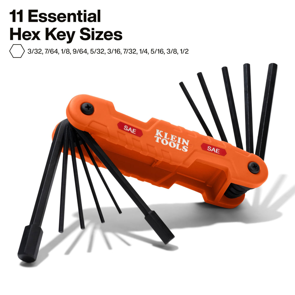 Klein Tools primer plano de las hojas largas mostrando corte cuadrado resistente