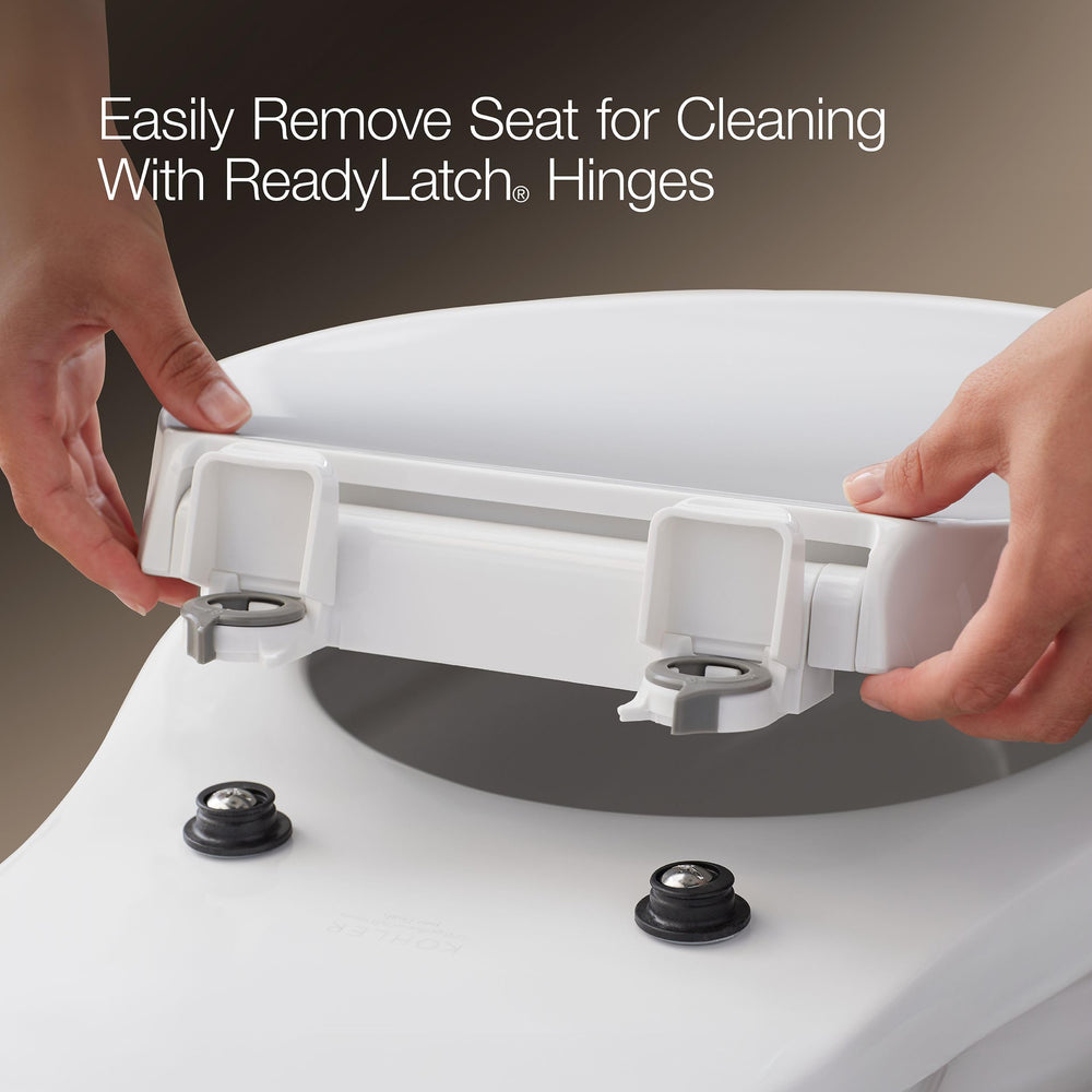 Kohler asiento levantado mostrando acceso sencillo para limpieza