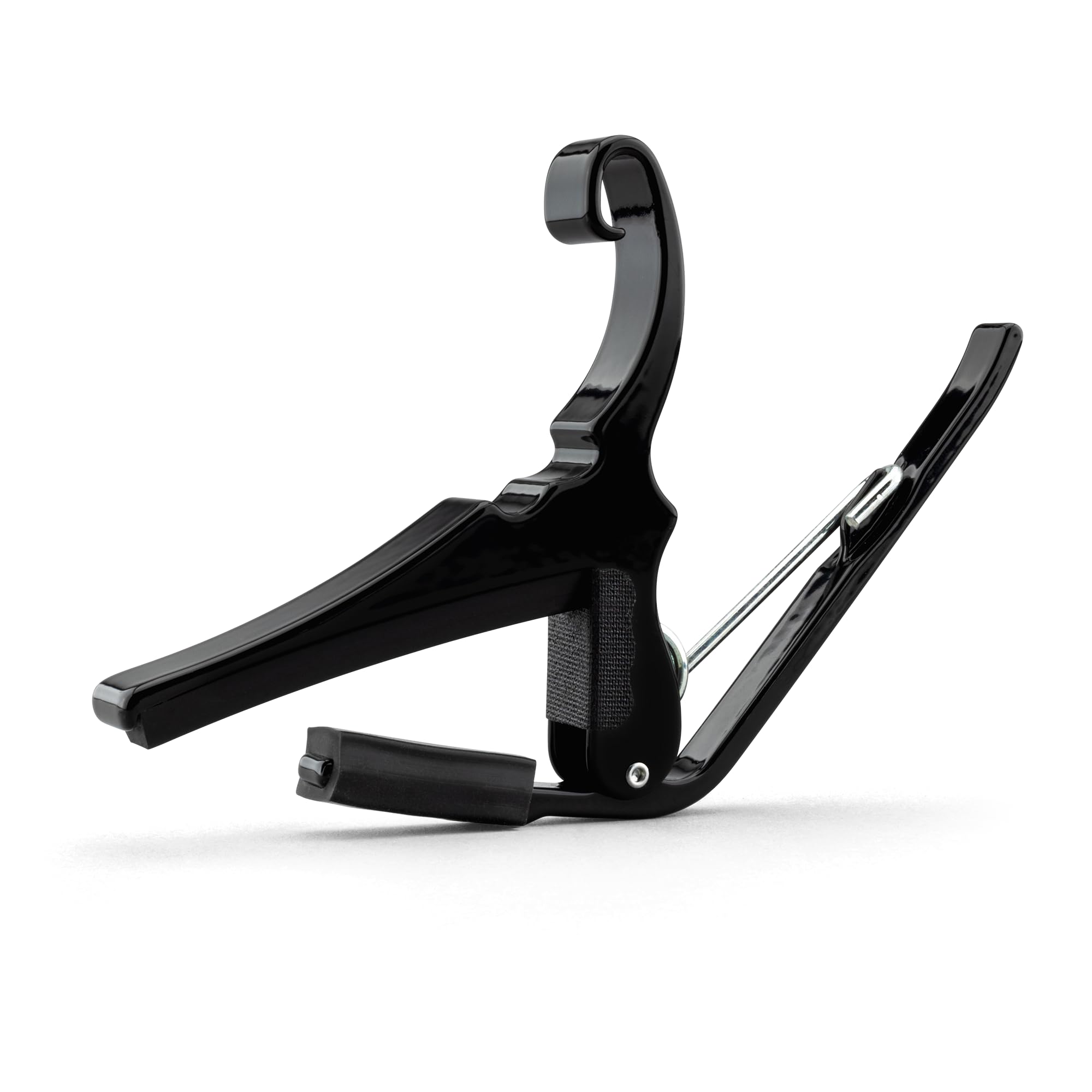 Kyser KG6BA close-up of rubber pad protecting strings and ensuring even pressure