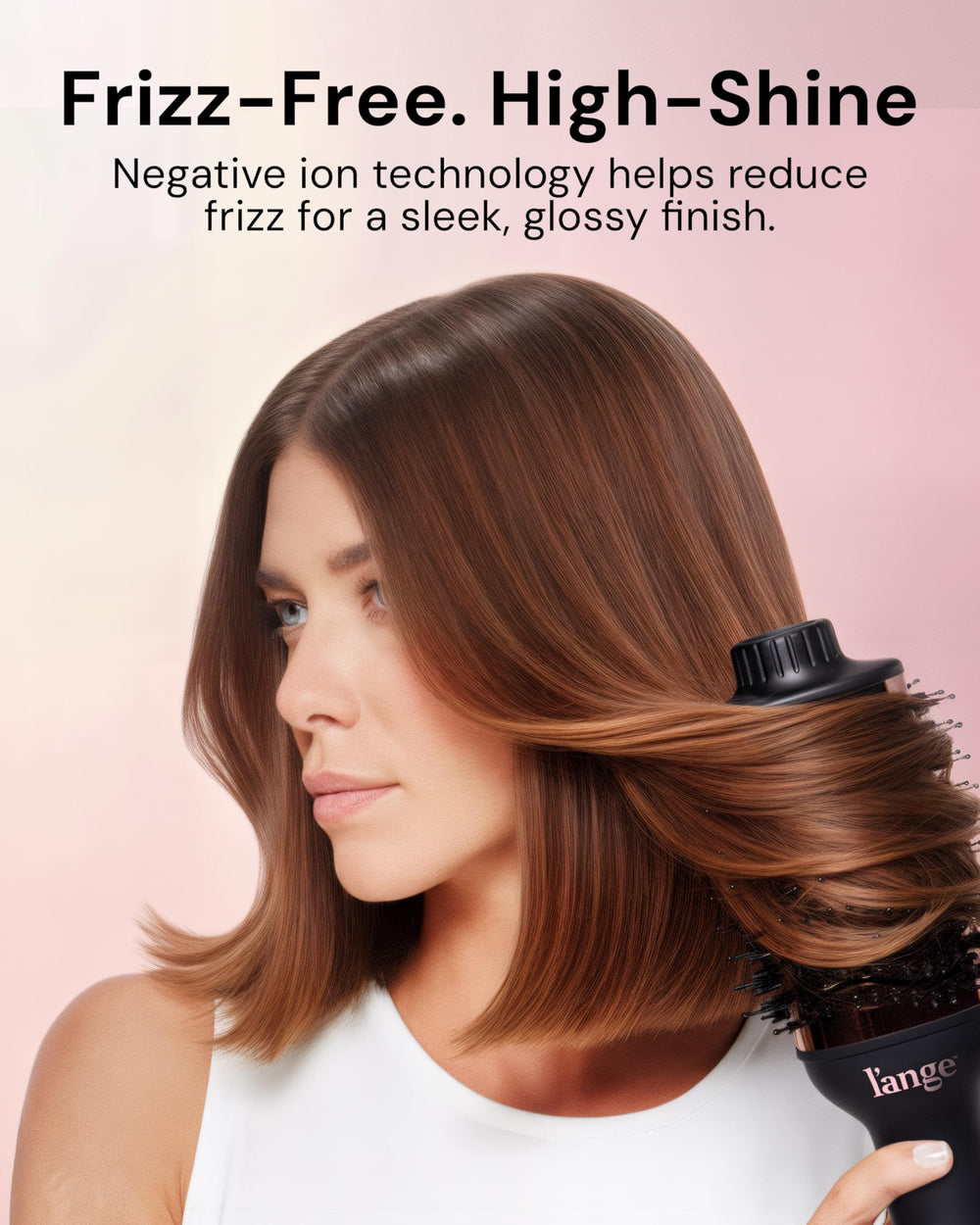 L'ANGE HAIR herramienta en uso secando y estilizando cabello rápidamente