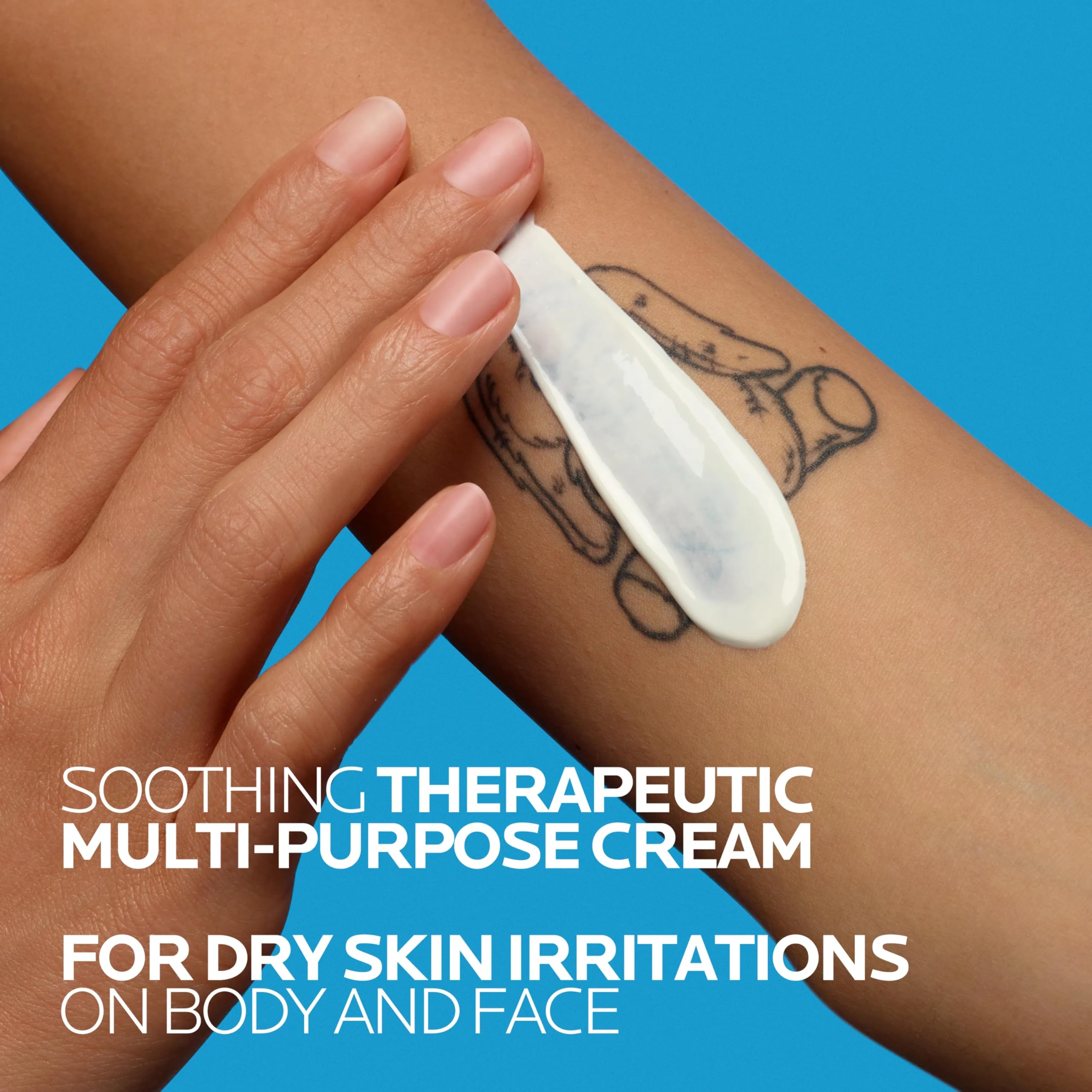 La Roche-Posay muestra de bálsamo en dedos que ilustra fácil extensión y absorción