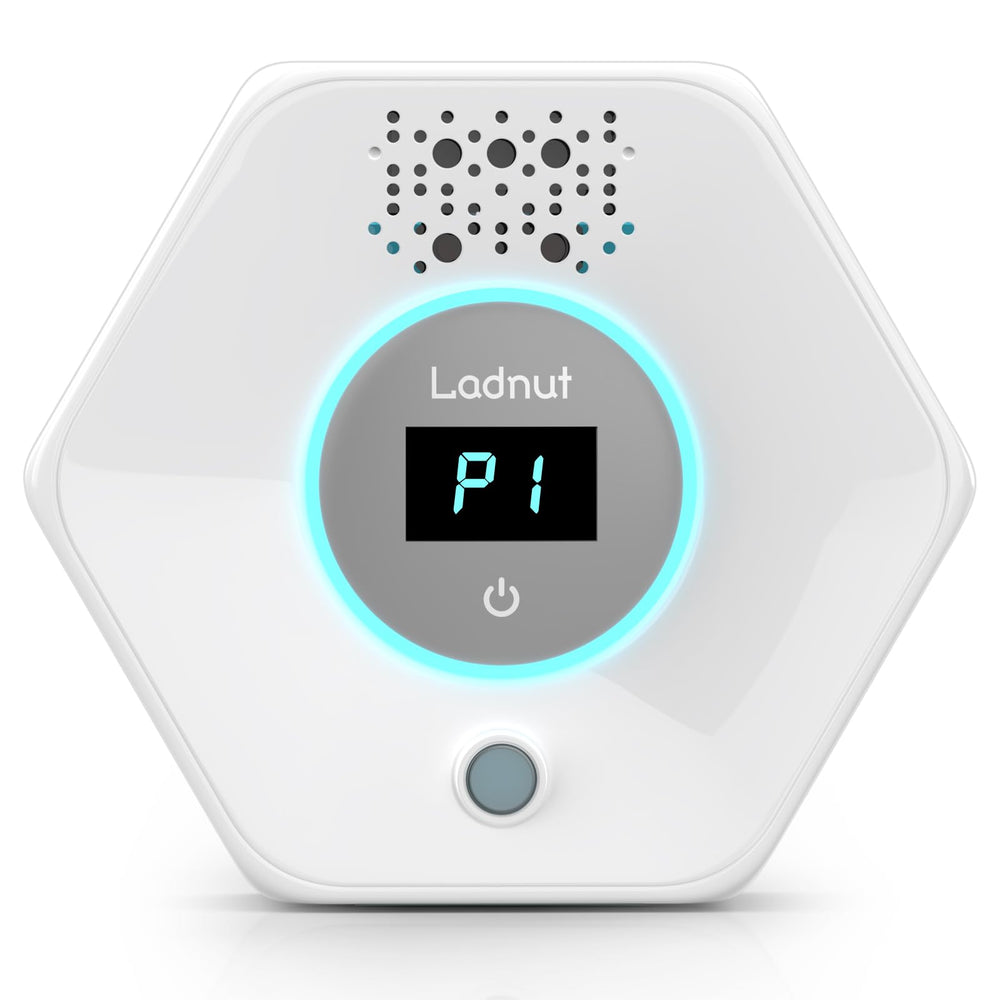 Ladnut vista frontal enchufada mostrando diseño compacto y frescura inmediata