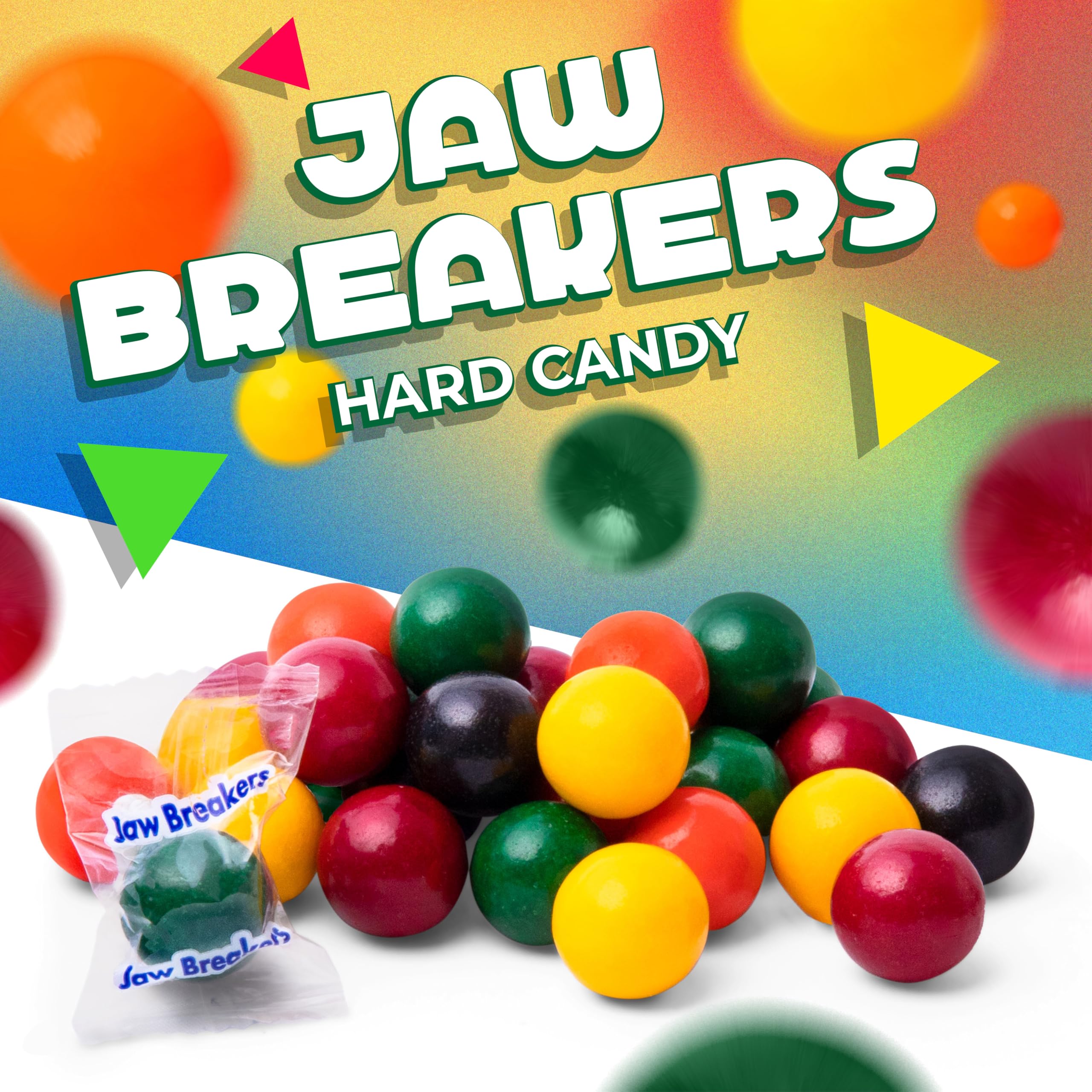 LAETAFOOD mano sosteniendo un jawbreaker para ver su tamaño
