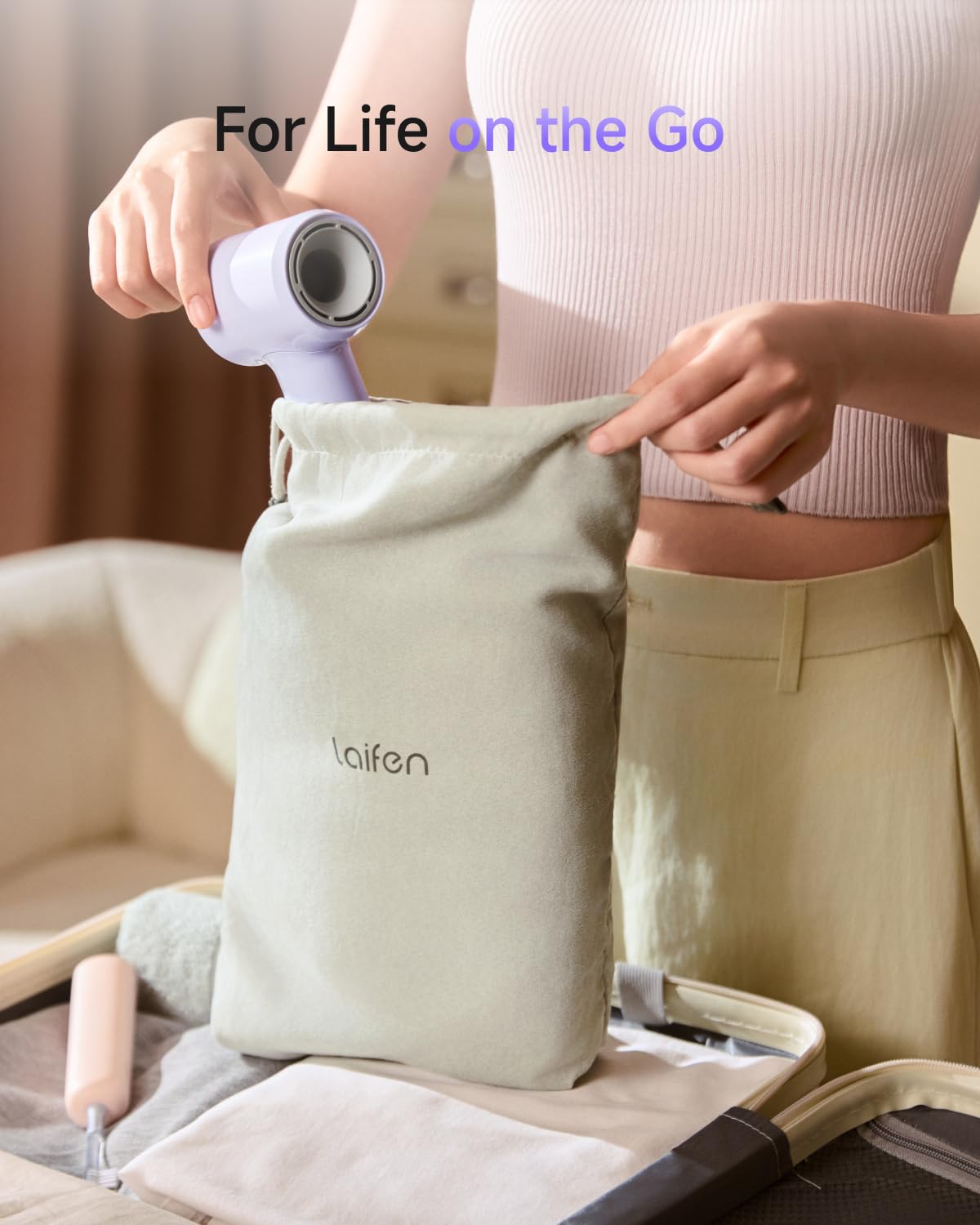 Laifen Air 15 comparado con objeto cotidiano para mostrar escala