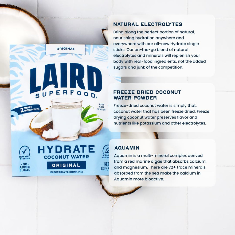 Laird Superfood polvo junto a equipo de entrenamiento para recuperación