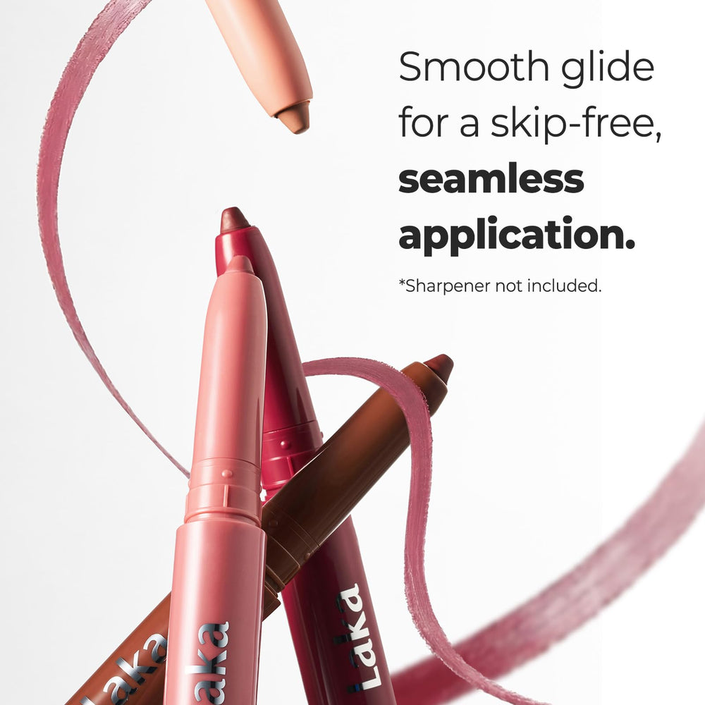 Laka: aplicación en labios modelo, definición y color