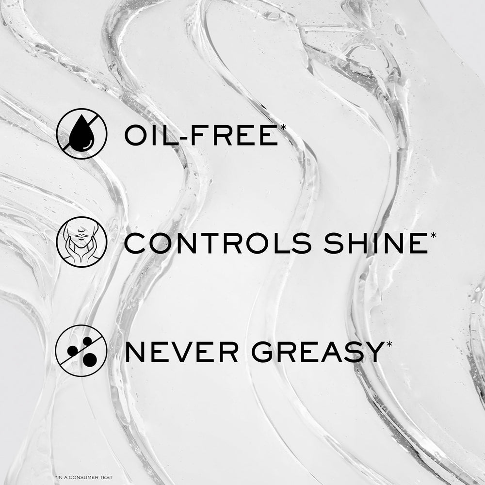 Lancôme La Base Pro en uso sobre la mano mostrando fácil mezclado y beneficio
