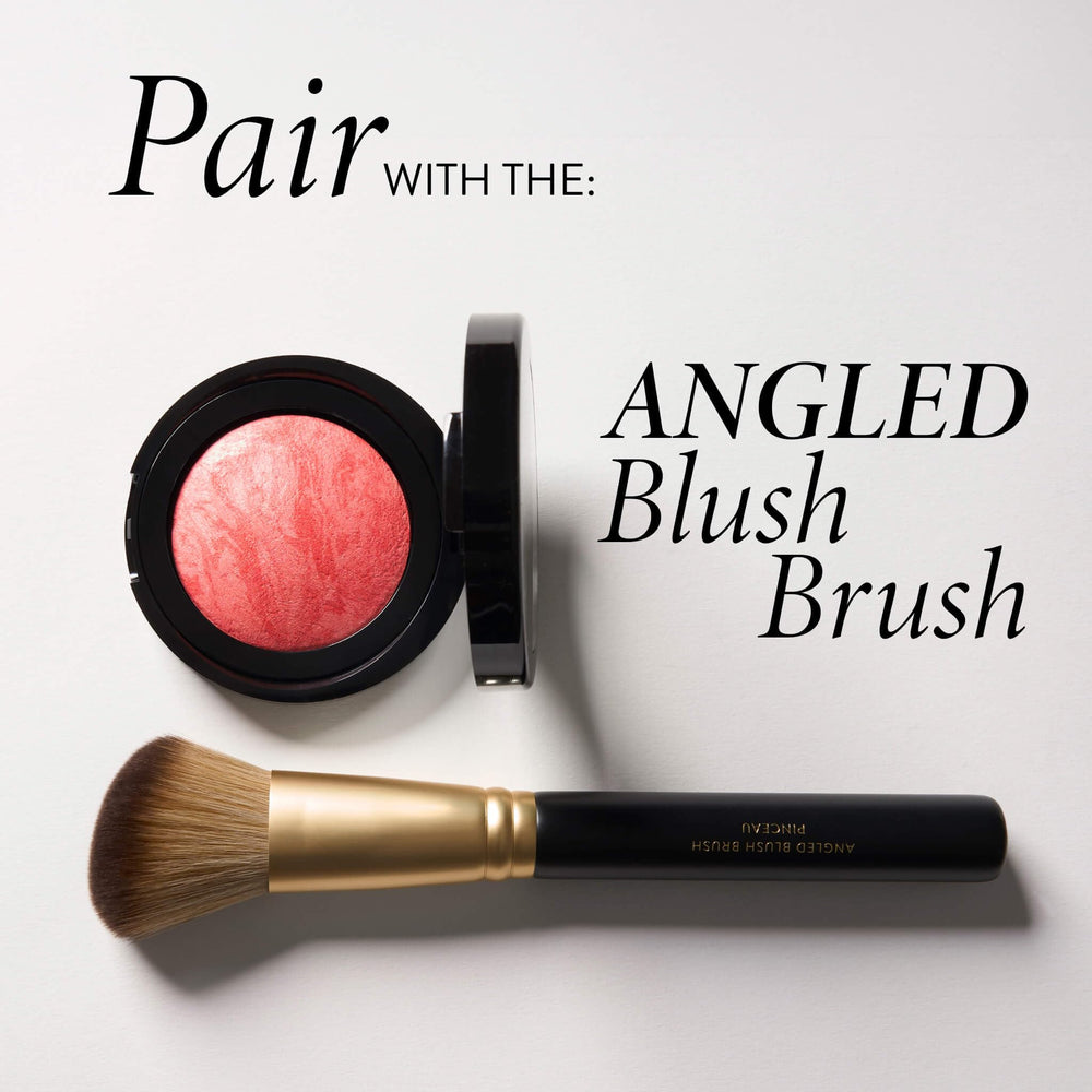 LAURA GELLER close-up packaging detail highlighting premium finish and longevity benefit