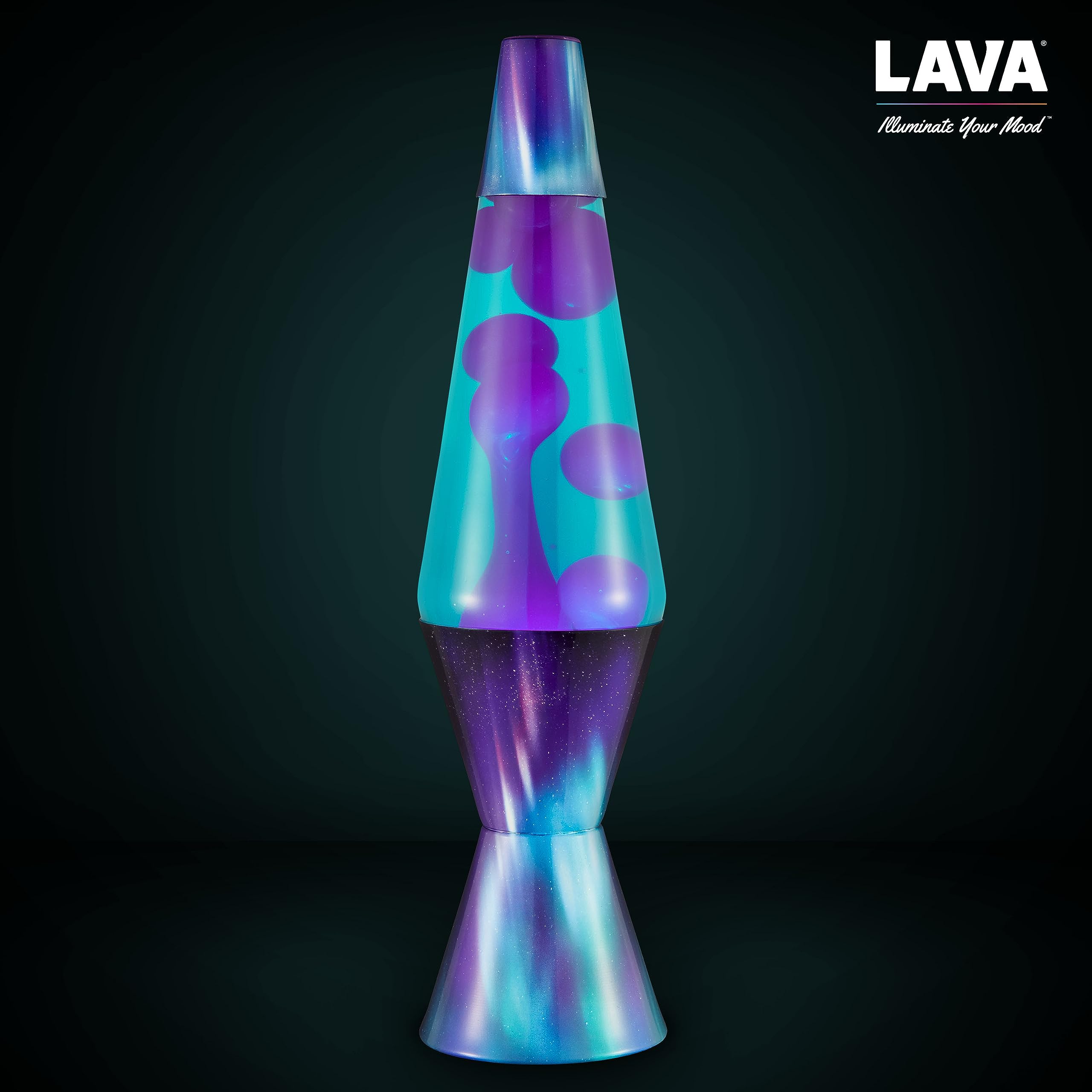 Lava Lite en uso sobre mesa centro creando ambiente y foco visual