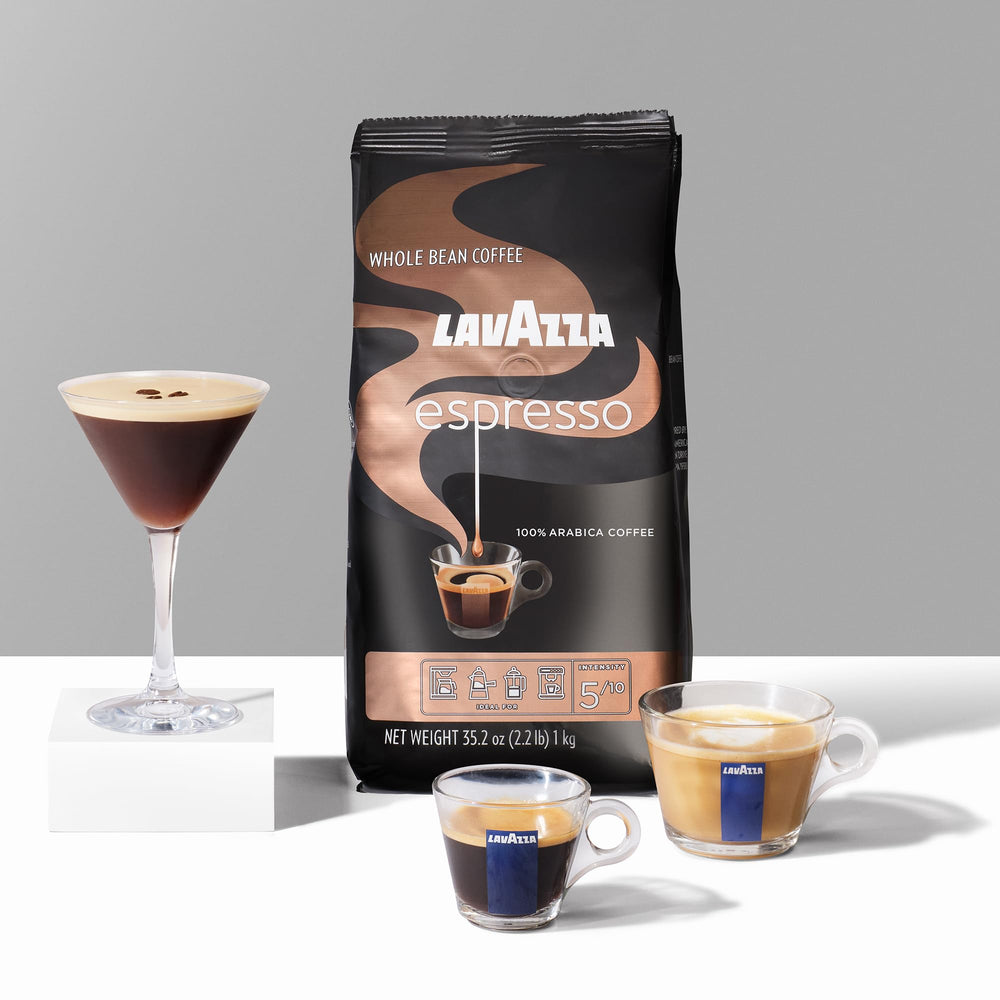 Lavazza taza de espresso preparada mostrando sabor y crema