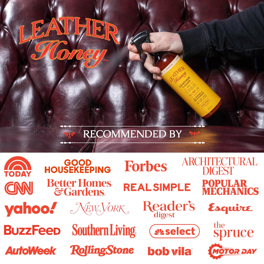Leather Honey spray junto a sofá demostrando uso en hogar