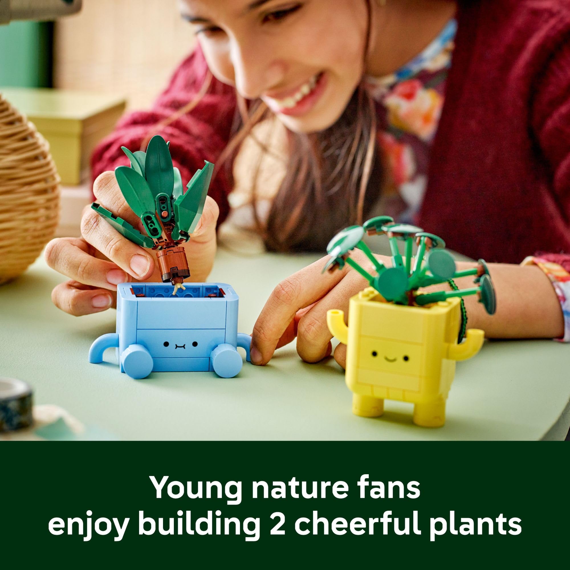 LEGO macetas intercambiables mostrando personalización y juego creativo
