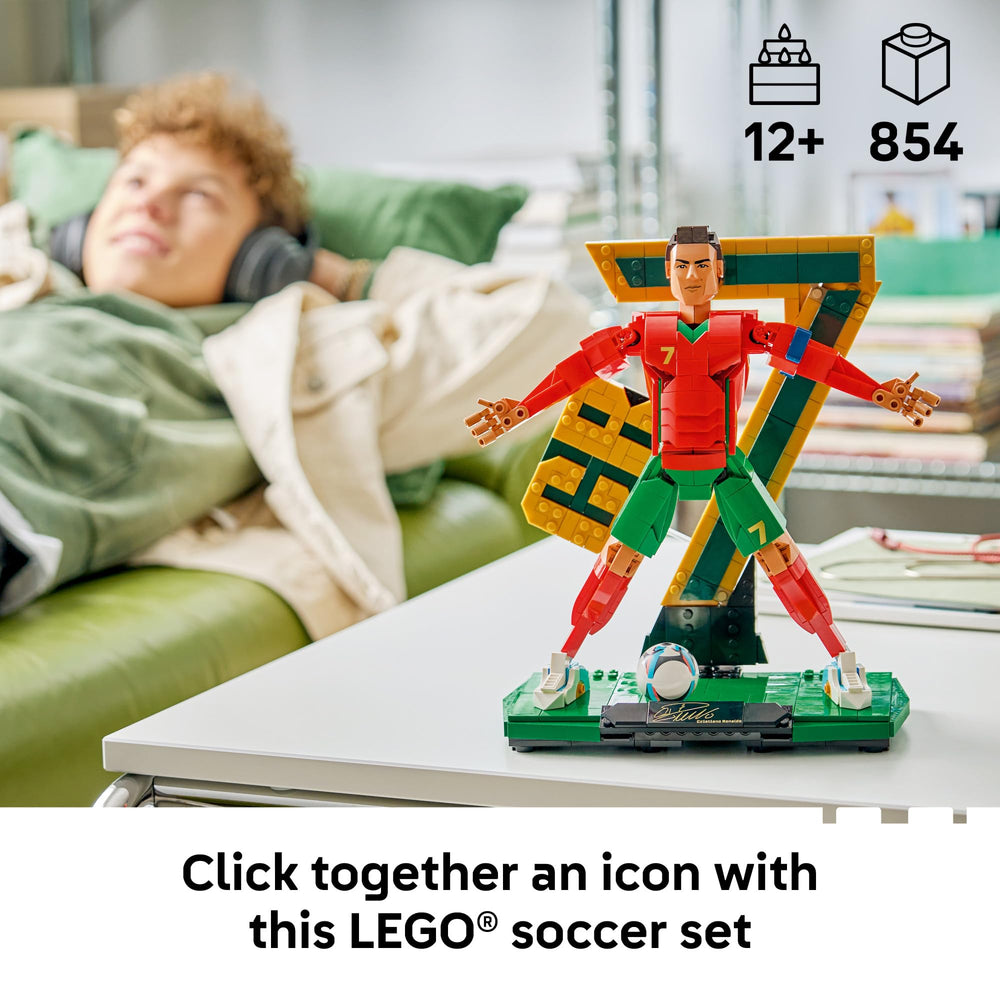 LEGO Cristiano Ronaldo detalle del torso y camiseta número 7 para realismo