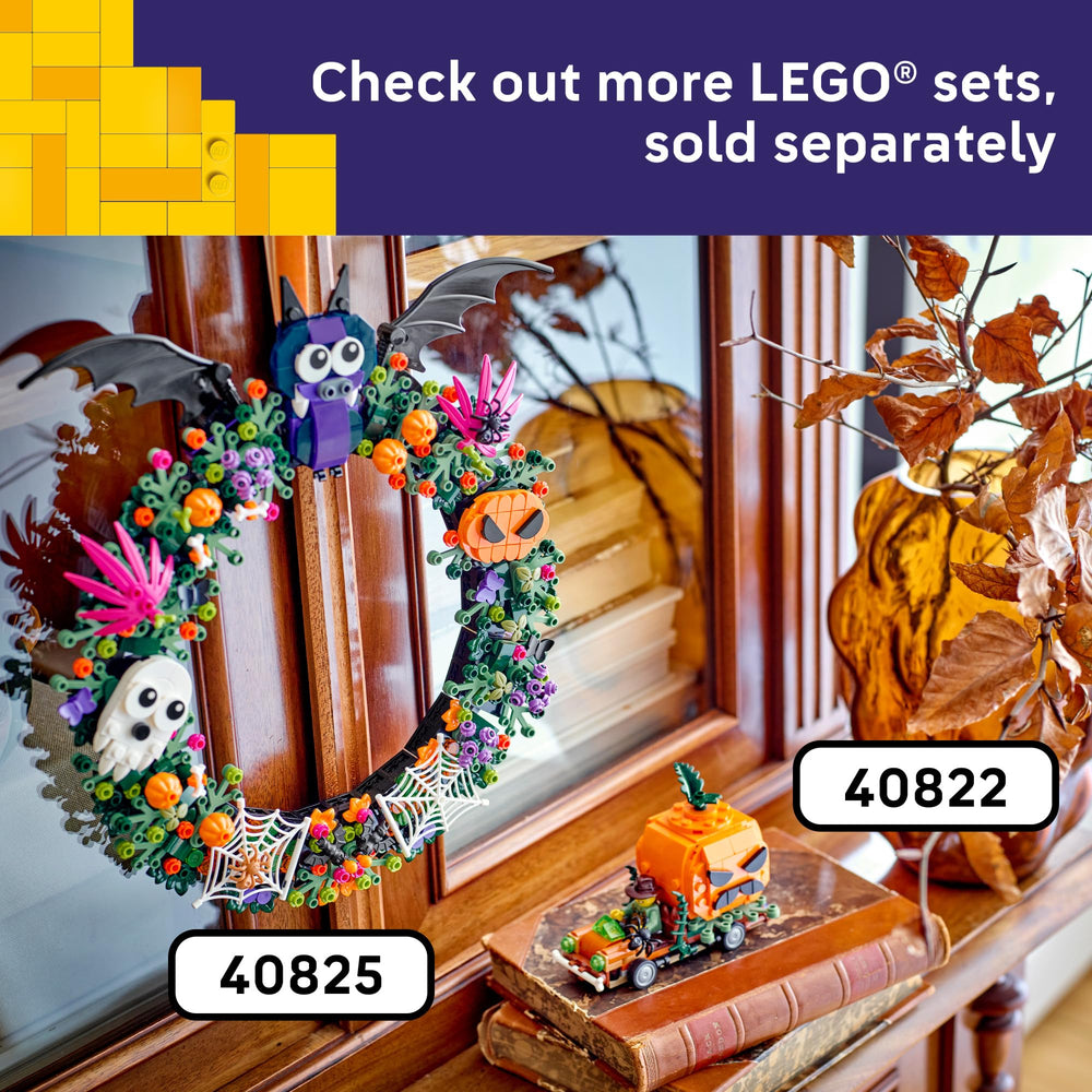 LEGO escena decorativa en estantería para Halloween, ideal para exhibir