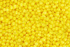 LEMONHEAD caja abierta sobre mesa en noche de película compartida