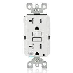 Leviton vista frontal del receptáculo GFCI mostrando tomas y botones, seguridad instantánea