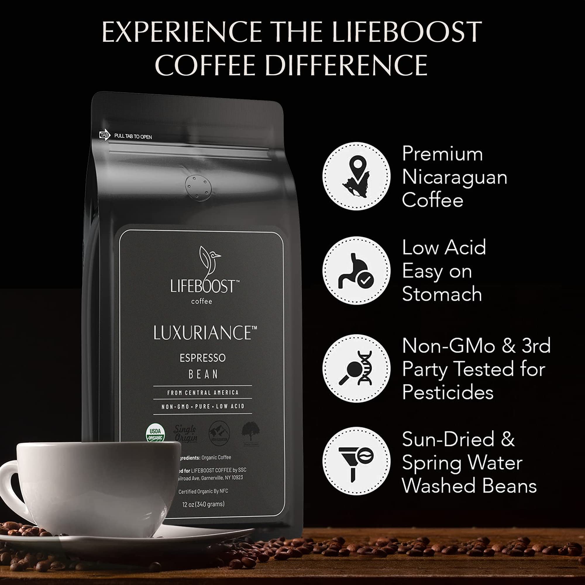 Lifeboost en cocina con taza servida, sugiere ritual diario y disfrute