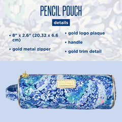 Lilly Pulitzer pouch comparación de tamaño junto a bolígrafos ilustrando capacidad