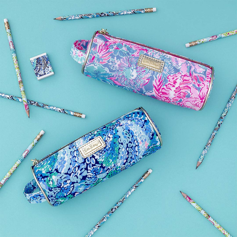 Lilly Pulitzer pouch primer plano de la lona y placa metálica que mejora durabilidad