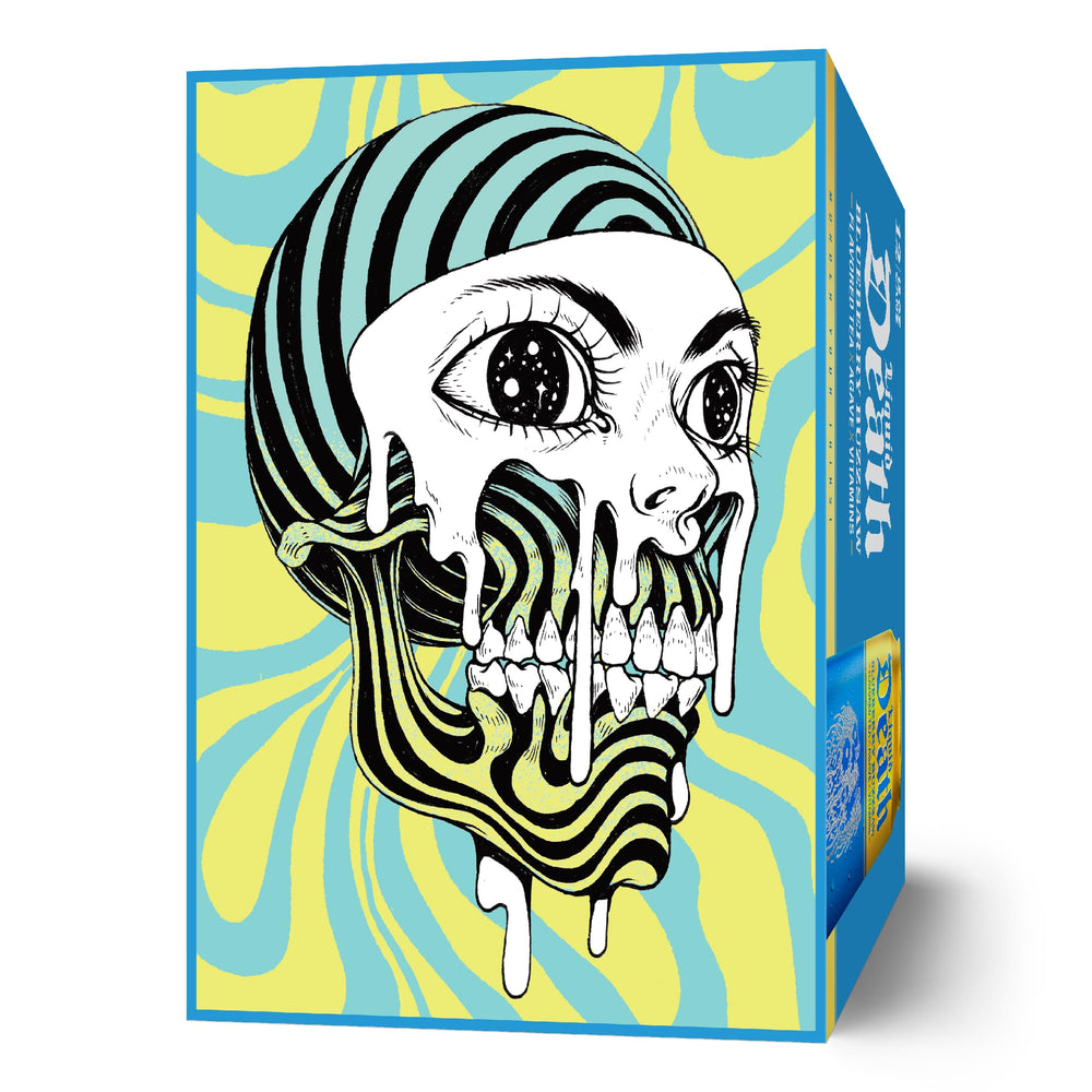 Liquid Death lata en picnic al exterior mostrando uso lifestyle y portabilidad