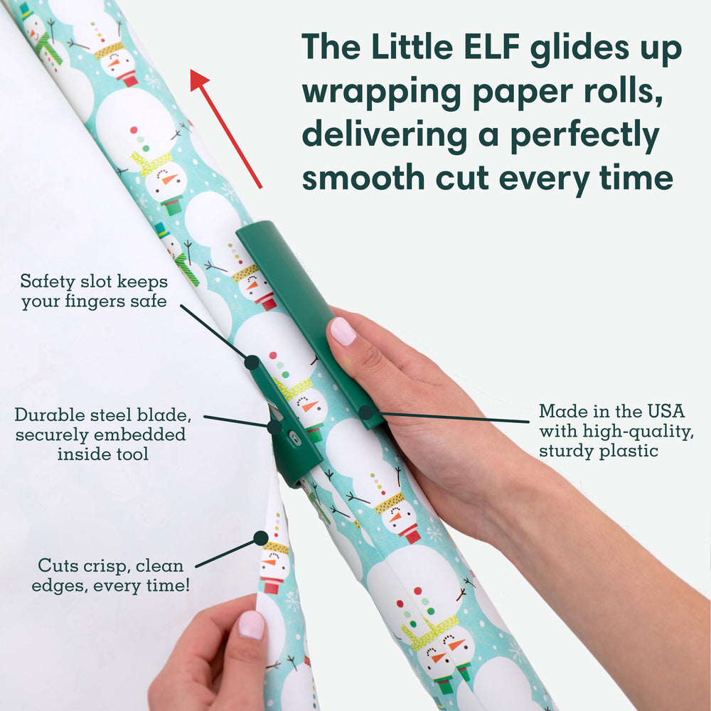 Little ELF en uso cortando papel de regalo, acelera el embalaje