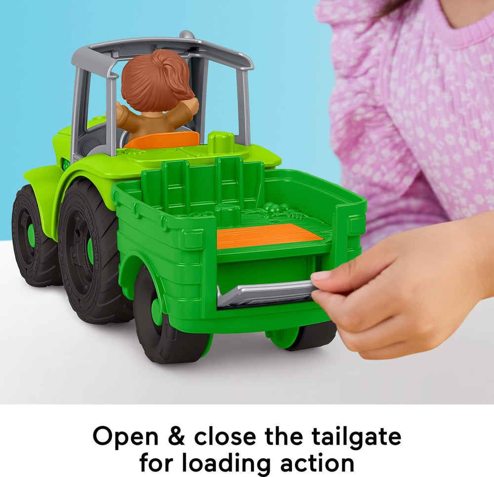Little People remolque acoplado en uso transportando accesorios imaginarios