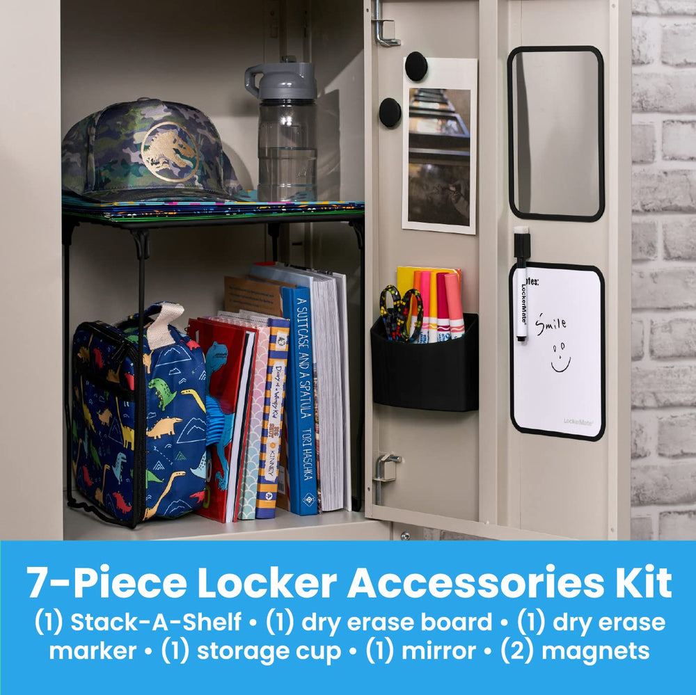 LockerMate espejo claro montado con ayuda para retoques rápidos