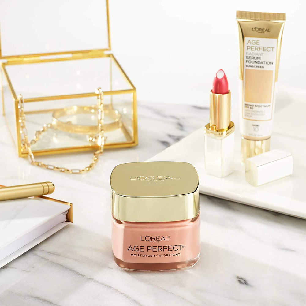 L'Oreal Paris frasco abierto con crema destacando pigmentos rosados y cobertura inmediata