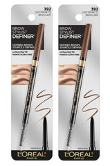 L'Oreal Paris punta ultrafina dibujando trazos similares a vello natural