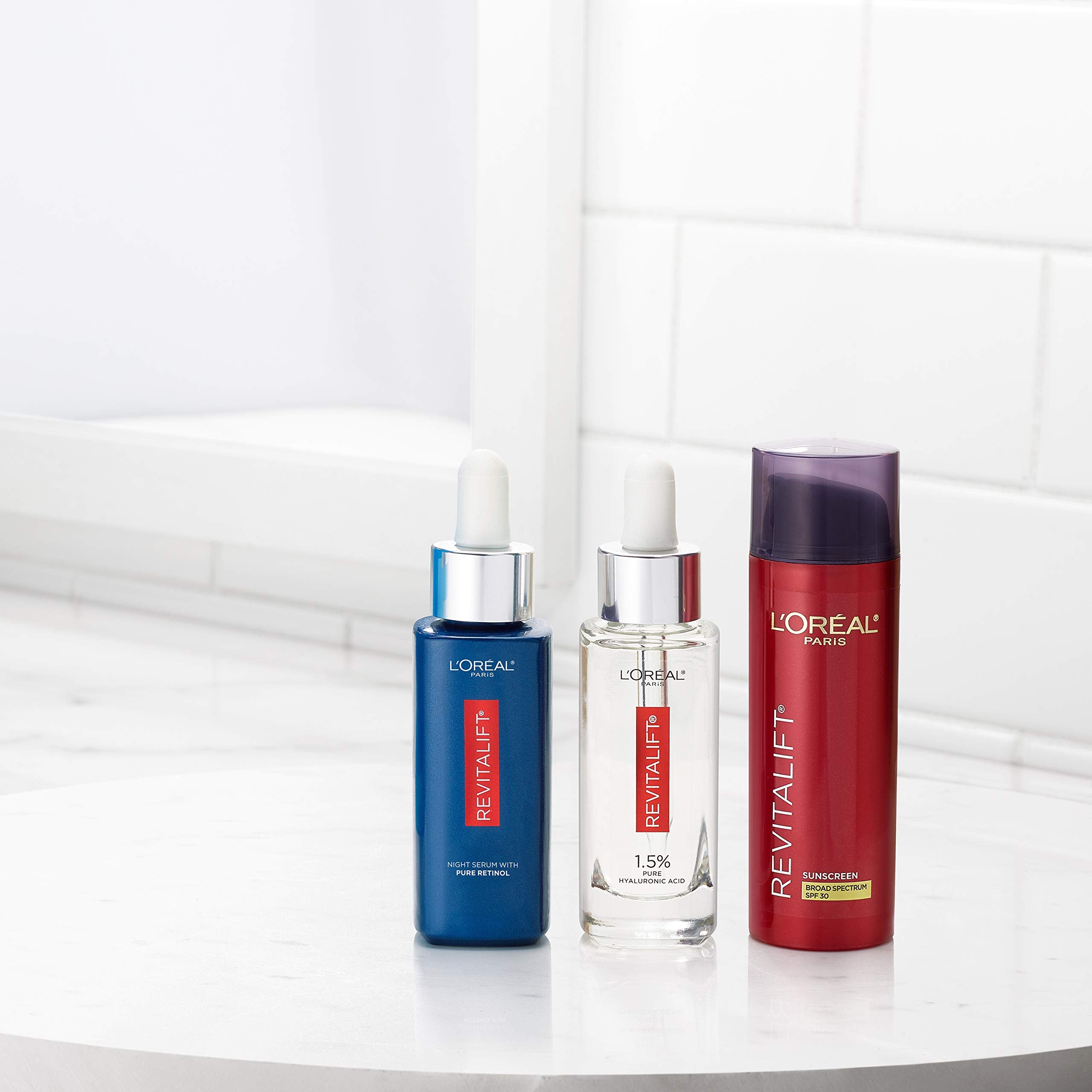 L'Oreal Paris etiqueta con ingredientes clave y ventajas
