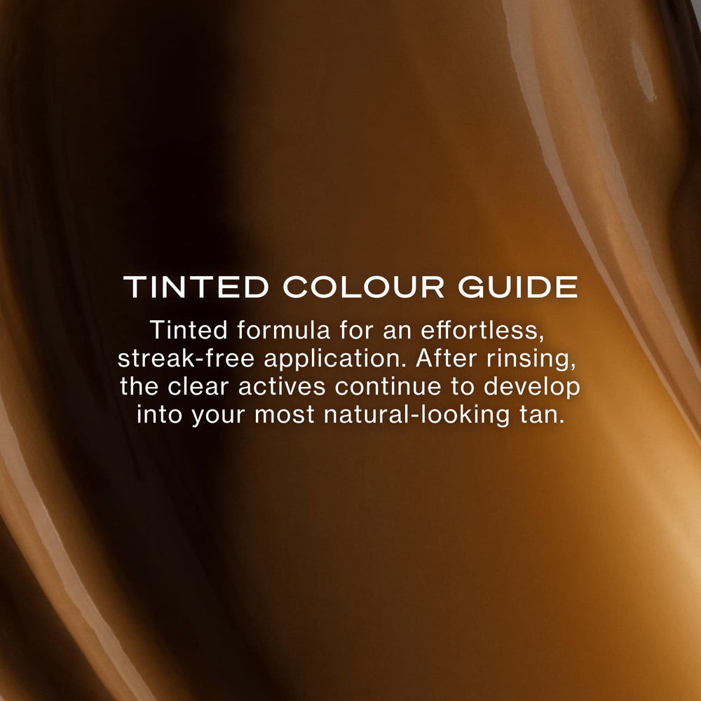 Loving Tan etiqueta con ingredientes naturales y beneficio de origen DHA