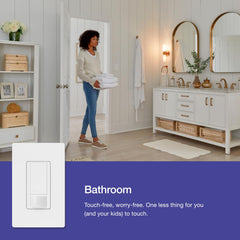 Lutron Maestro junto a una regla para comparar tamaño y verificar compatibilidad
