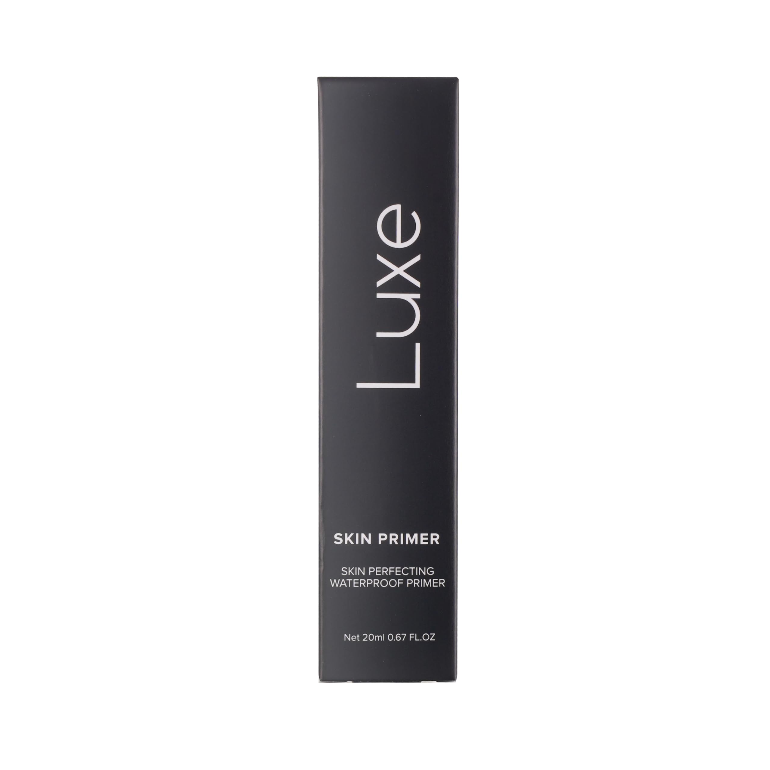 LUXE producto en una rutina de belleza matutina añadiendo hidratación y primer