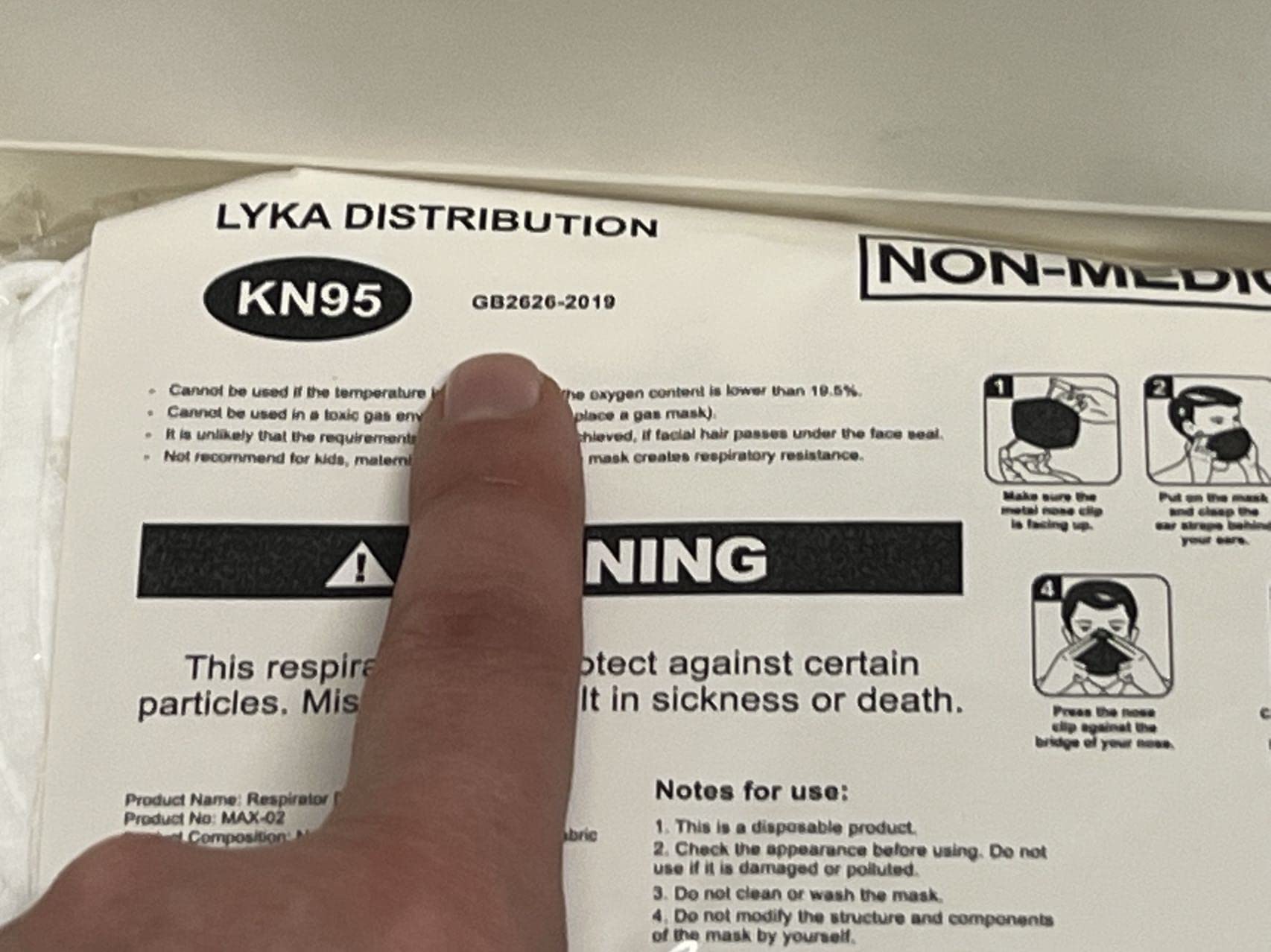 Lyka Distribution etiqueta con especificaciones y lote que facilita verificación