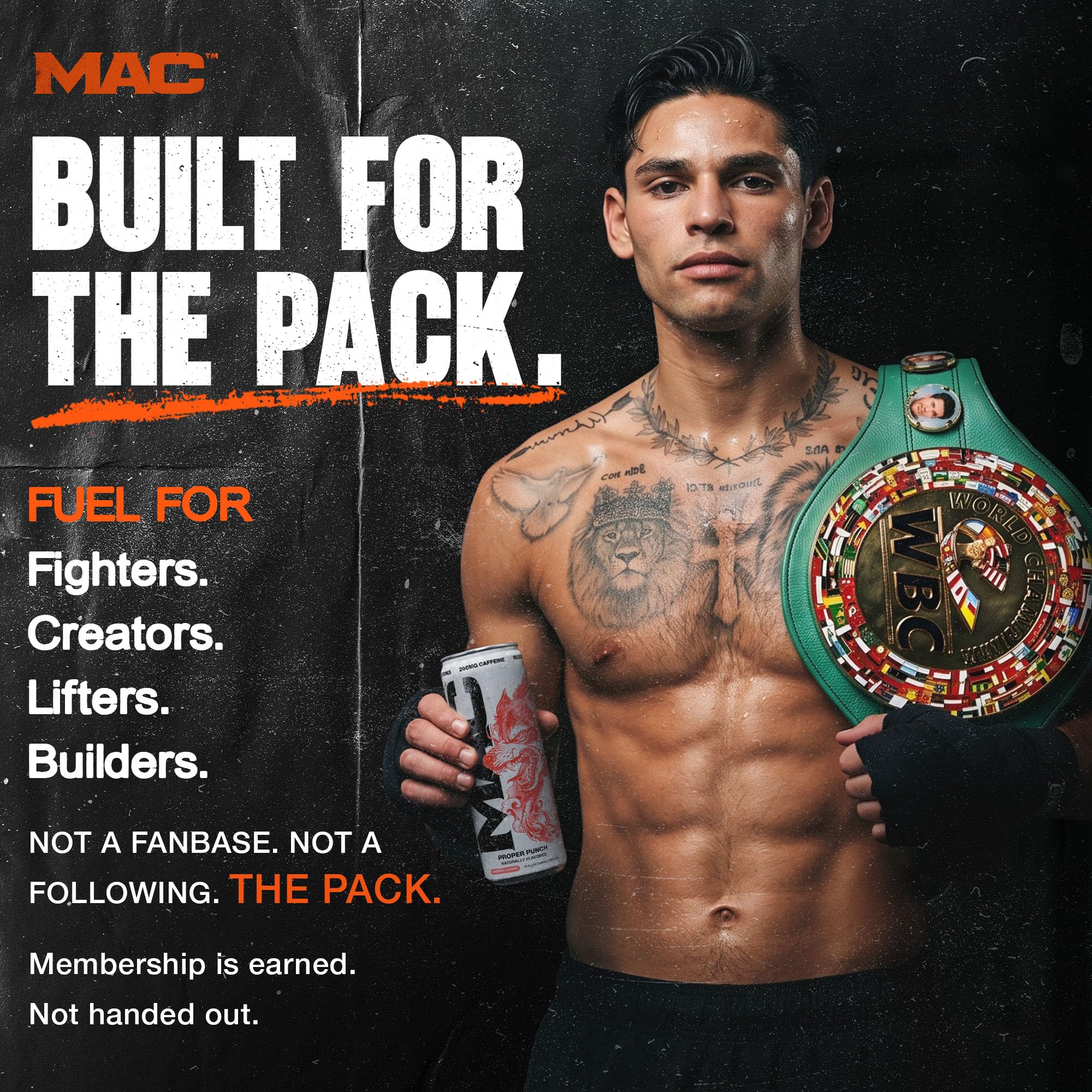 MAC Energy junto a ordenador para enfoque en trabajo o estudio