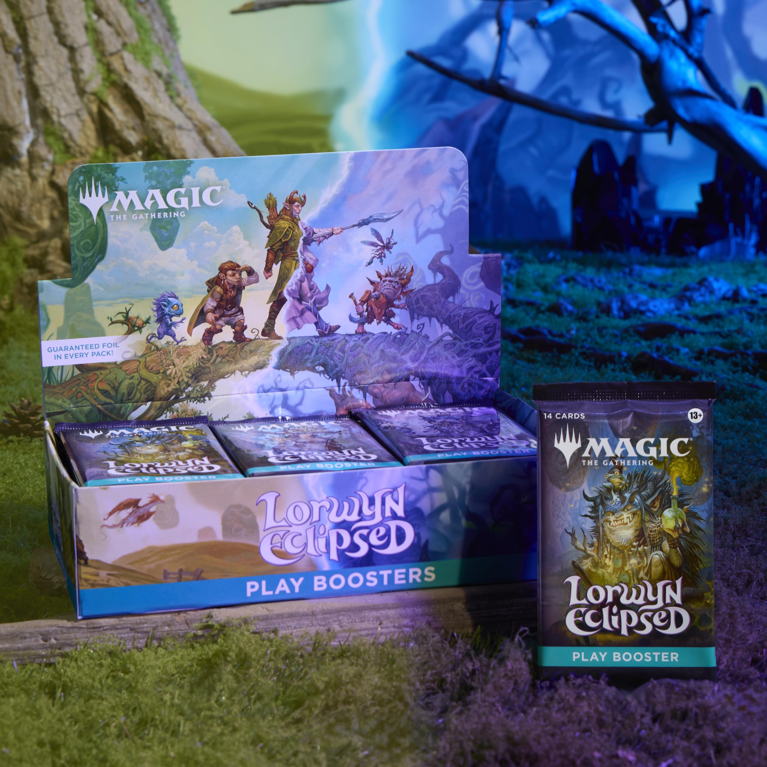 Magic: The Gathering grupo jugando Draft con sobres Lorwyn Eclipsed, divertido