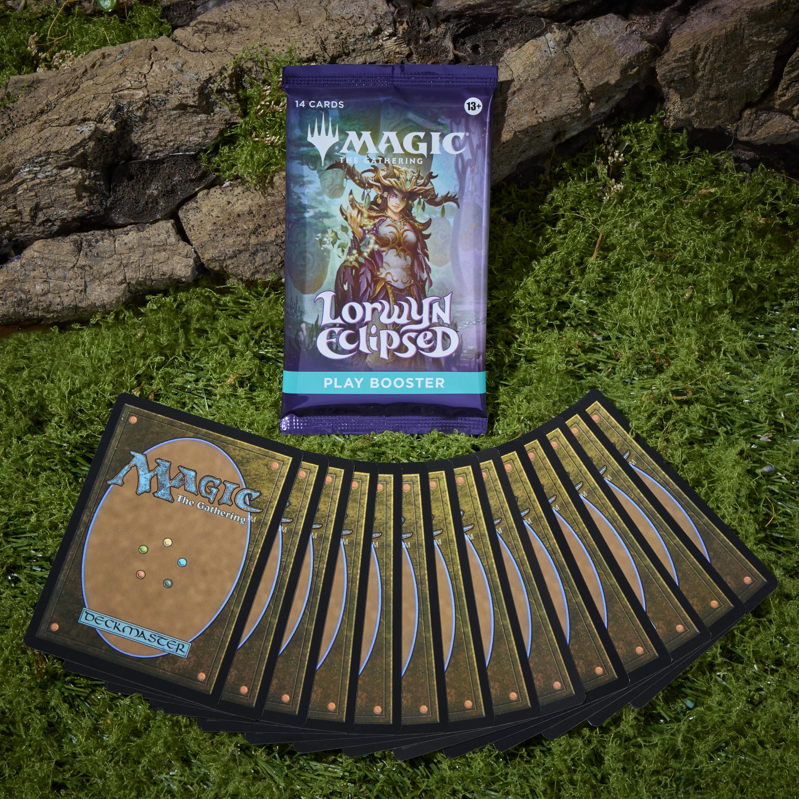 Magic: The Gathering primer plano de carta foil mostrando brillo y detalle
