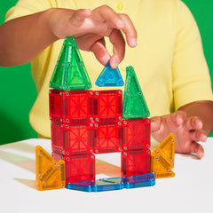 MAGNA-TILES detalle de la rejilla interna que refuerza piezas y evita grietas