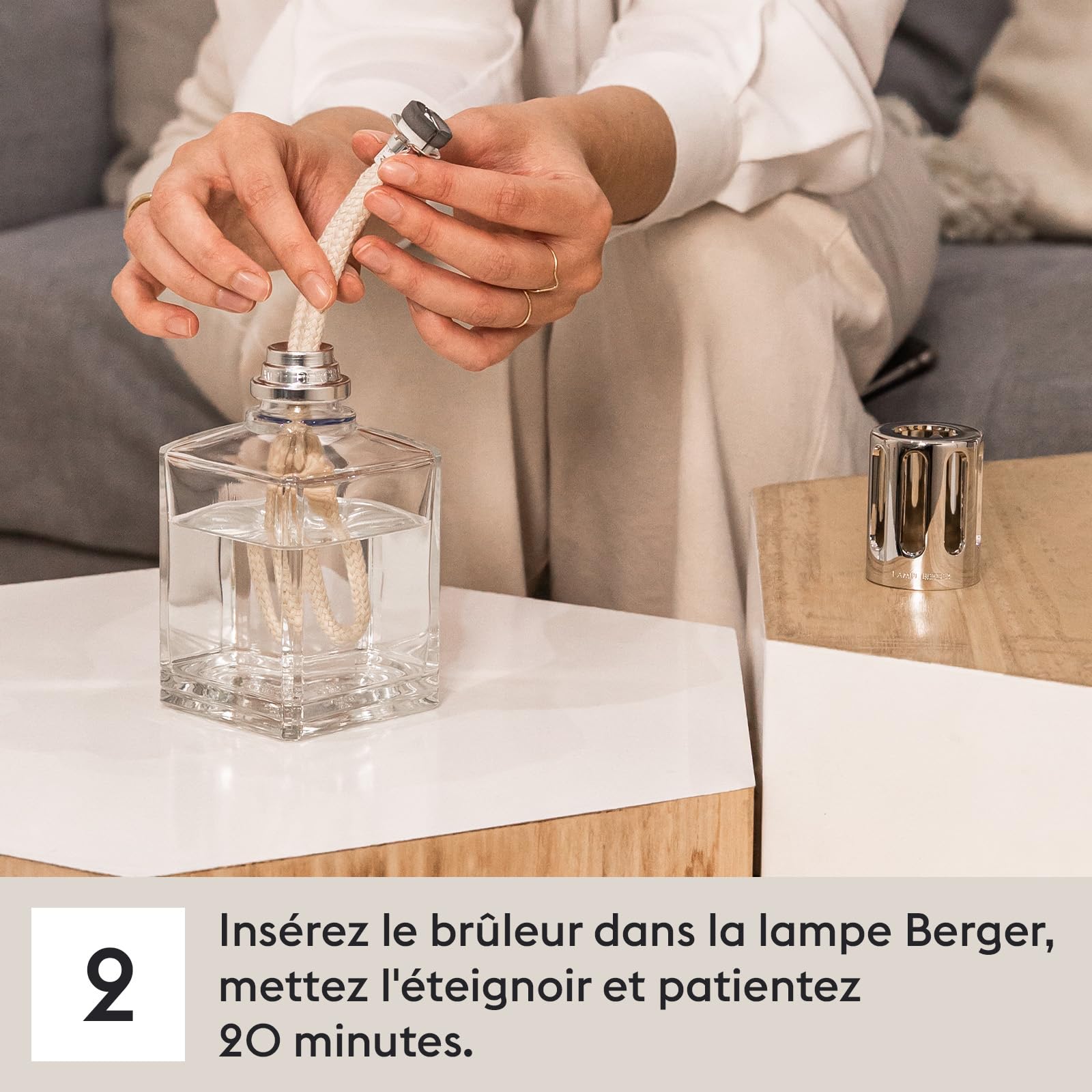 MAISON BERGER quemador instalado en lámpara difundiendo fragancia sin humo
